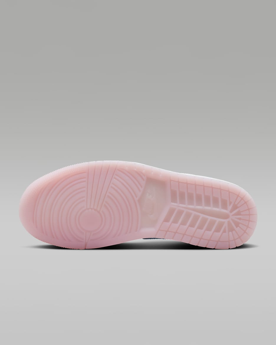 Women's pink jordan shoes discount